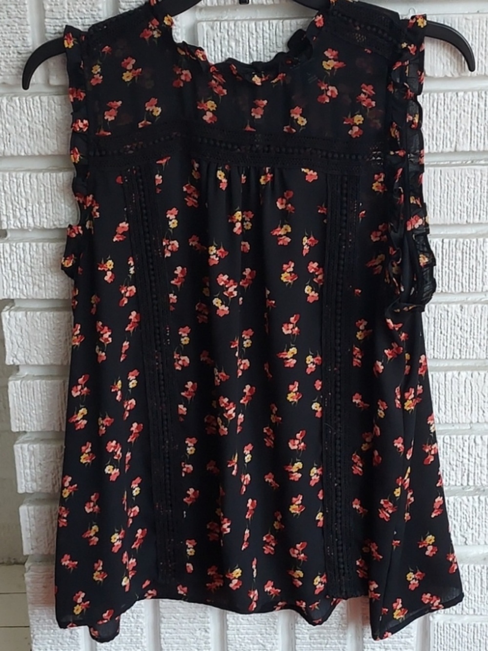 The CUTEST A.N.A. Black Floral Semi-sheer Sleeveless Top Sm Perfect 4 everything